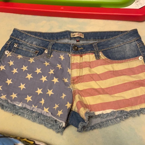 YMI American flag shorts - Picture 1 of 2